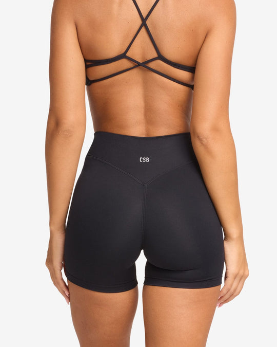 Form Invisible Scrunch Shorts 5" | Black