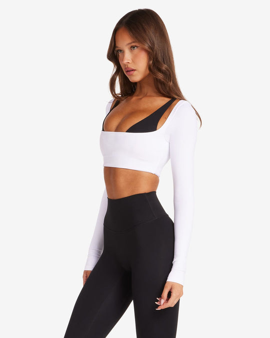 Freedom Scoop Long Sleeve Crop | White