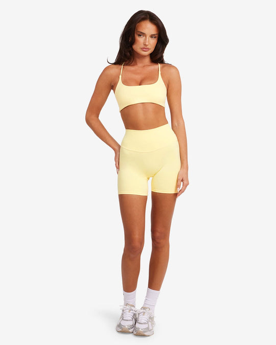 Serenity Scrunch Shorts 5" | Lemon