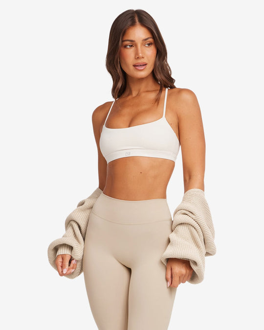 Form Gia Crop | Vanilla