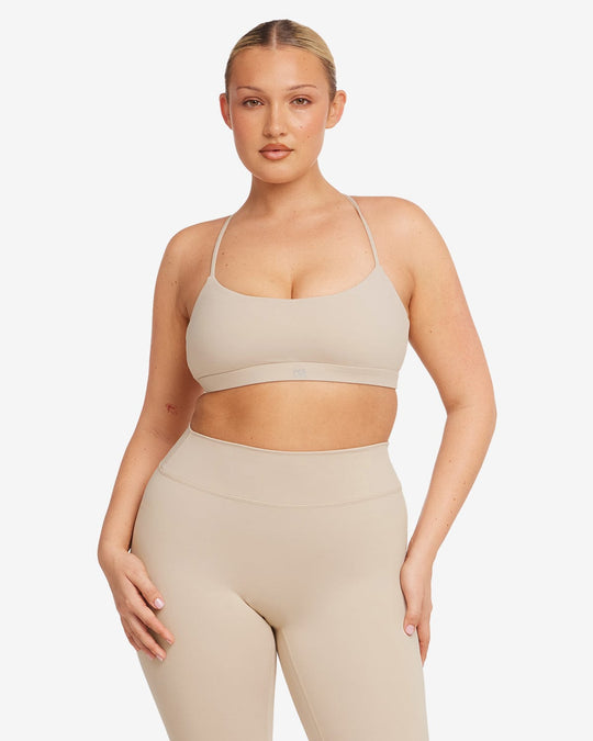 Form Gia Crop | Fawn