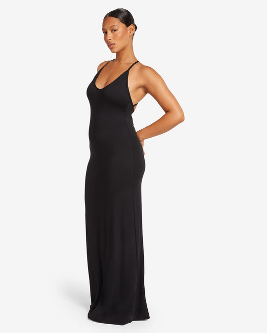 Scoop Neckline Maxi Dress | Black