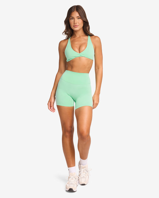 Serenity Shorts 5" | Mint