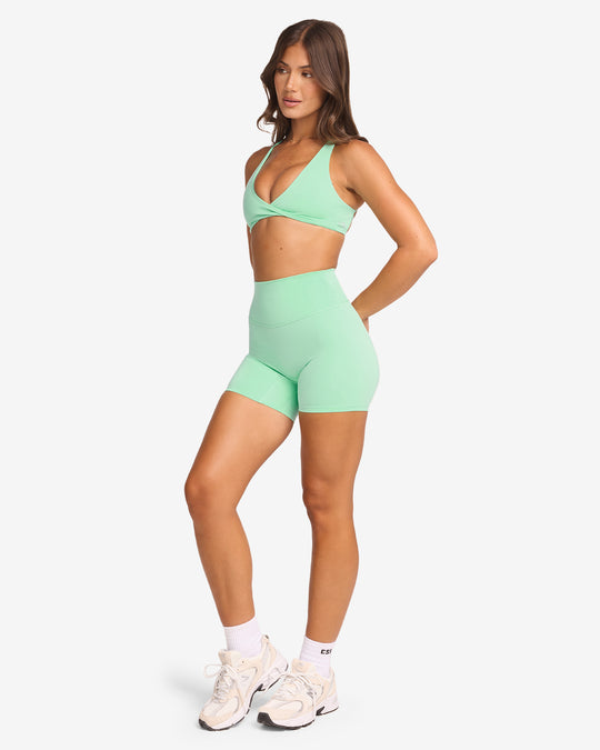 Serenity Shorts 5" | Mint