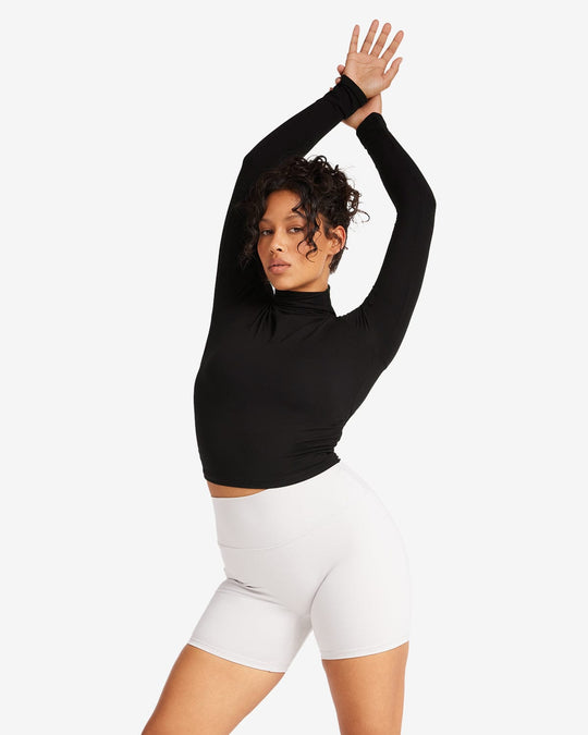 IM Long Sleeve Turtle Neck Top | Black