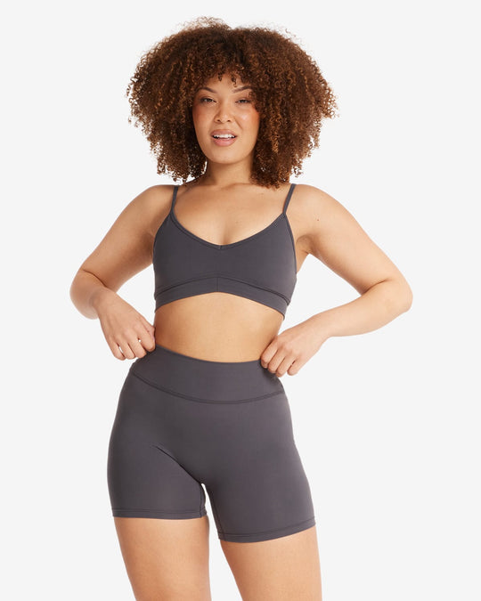 Form Chloe Crop | Charcoal