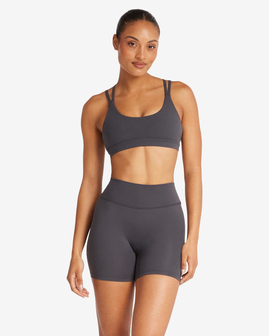 Form Cece Crop | Charcoal