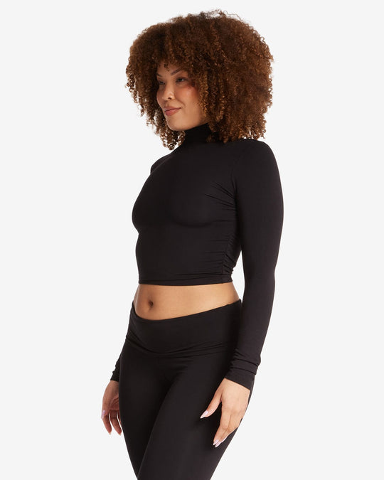 IM Long Sleeve Turtle Neck Top | Black