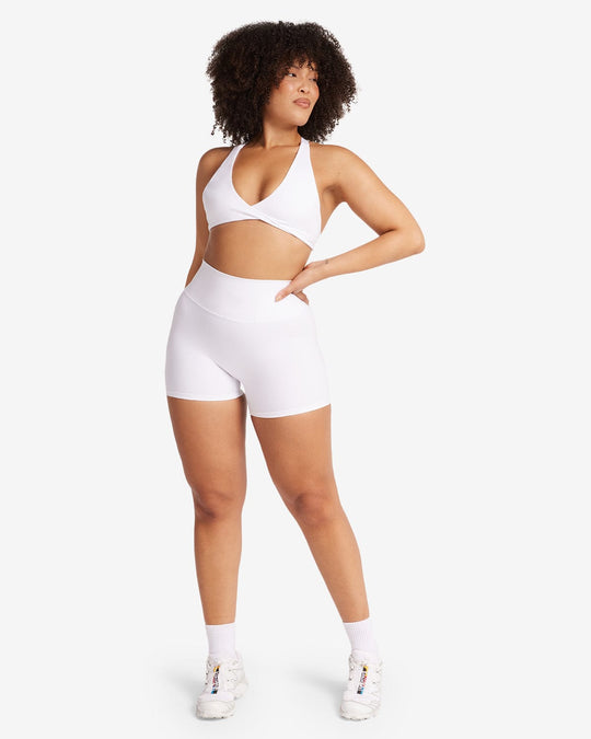 Serenity Scrunch Shorts 4" | White