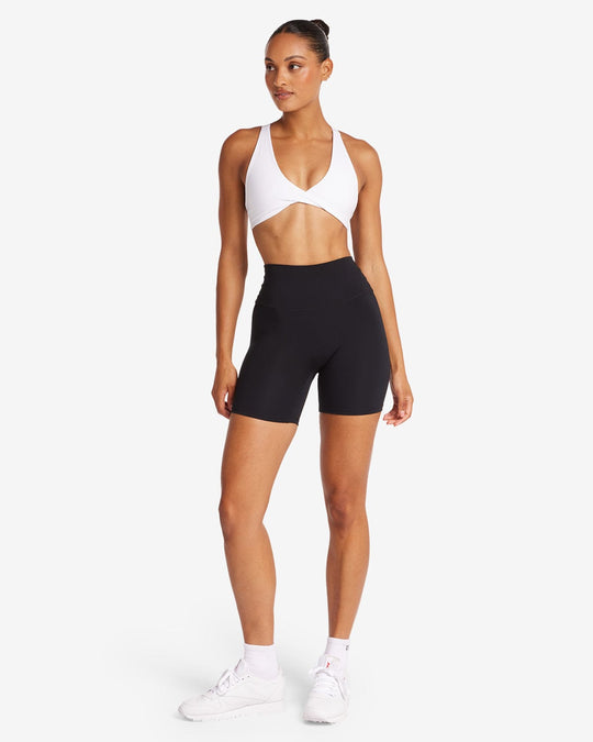 Serenity Shorts 6" | Black