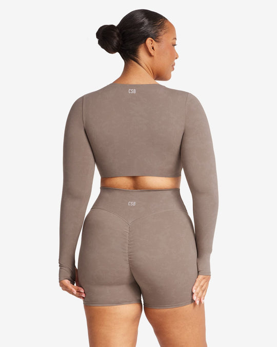 Fade Sierra Long Sleeve Crop | Mocha