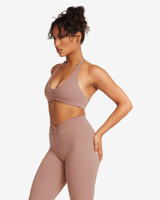 Form Clara Crop | Walnut