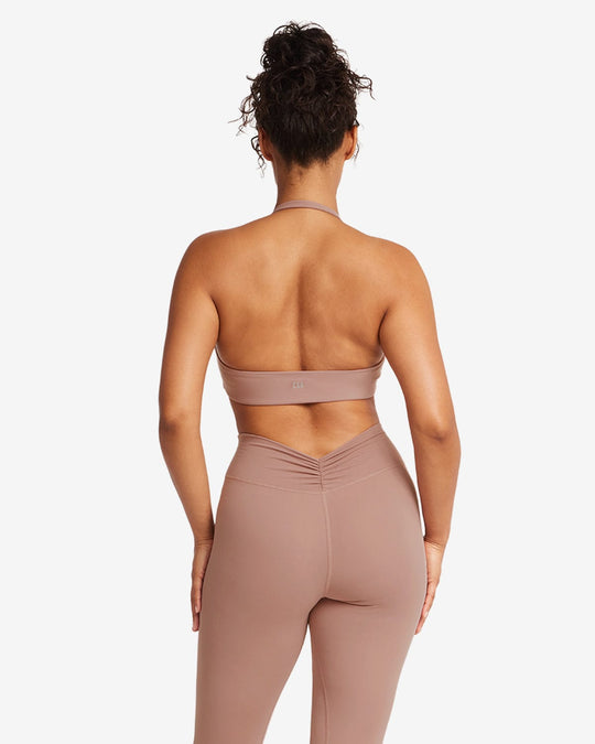 Form Clara Crop | Walnut