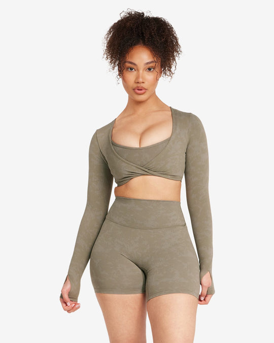 Fade Sierra Long Sleeve Crop | Olive