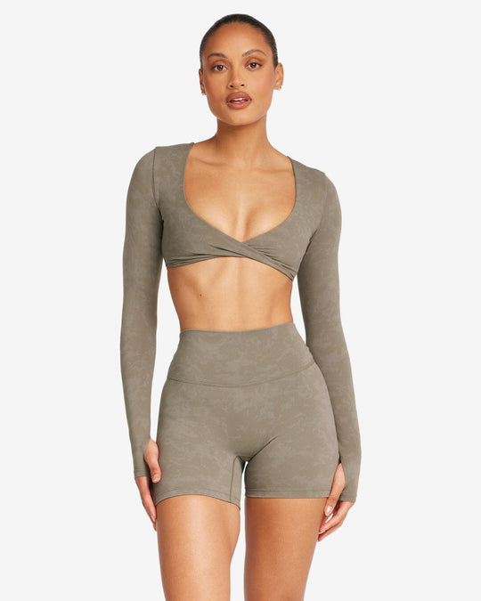 Fade Sierra Long Sleeve Crop | Olive