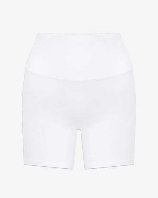 Serenity Shorts 5" | White