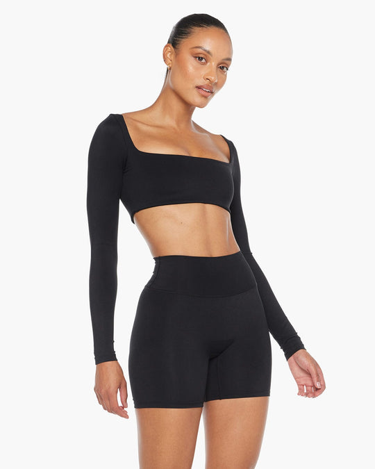 Freedom Scoop Long Sleeve Crop | Black