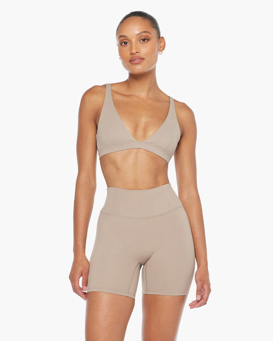 Freedom Contour Crop | Almond